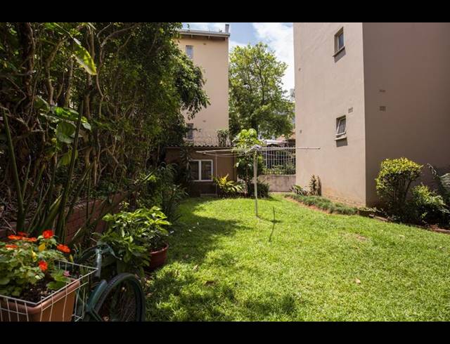 2 BEDROOM APARTMENT FOR SALE IN WINDERMERE